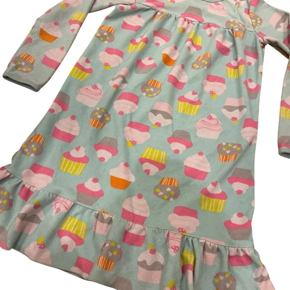 4/$25 Carters Girls Fleece Long Sleeve Night Gown Pajamas Cupcake Size Large